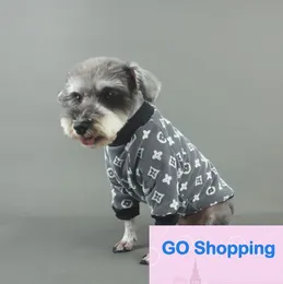 Fashion Brand Pet Clothes Autumn and Winter Woolen Cotton Mesh Presbyopic Sweater Fashion Small and Medium Size Dog Cat Schnauzer Two Feet Apparel Wholesale