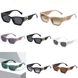 Miui Miui Óculos de Sol Leopardo Designer Miuity Miu Óculos de Sol para Mulheres Personalidade Espelho Perna Metal Grande Letra Design Multicolor Factory Outlet Promocional