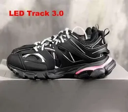 Chaussures Habillees Designer LED Track 3 3.0 Chaussure Hommes Femmes Kosze Triple Noir Blanc Rose Bleu Orange Jaune vert tess. Gomma Sneaker Pistes Sports OG112