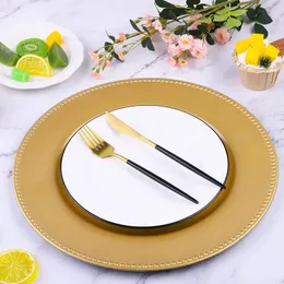 Tapetes de mesa 50pcs placas de carregador de ouro de plástico 13 "redondo frisado decorativo placa de jantar em relevo carregadores servindo