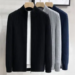 New autumn and winter trend zipper rack collar solid color slim fit casual men's knitted cardigan sweater 240113