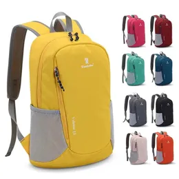 Taschen 15L Leichter Rucksack Ultraleichte faltbare Rucksäcke Outdoor Wasserdicht AtmungsaktivReisen Sport Wandern Radfahren Tagesrucksack Tasche