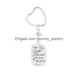 Moderdotter hjärta nyckelkedja Kärleken mellan A och är ihålig mamma nyckelchain gåva för hennes droppleverans DHMWF