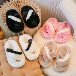 Chinelo crianças chinelos peludos dedo aberto deslizamento-no inverno quente crianças sliders interior antiderrapante lazer 26-33 mix-color moda menina sapato