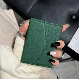 Cowhide Card Bag Luxury Designer Small Lightweight Womens Wallet Card Holder Card Bags Classic Design Plånböcker för kvinnor mobiltelefonpåsar myntfickor