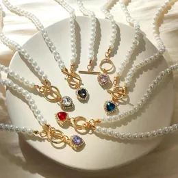 Girocollo 2024 colorato cuore di cristallo collana di perle di perle per le donne chiusura a levetta Lariat collane francesi gioielli da sposa vintage