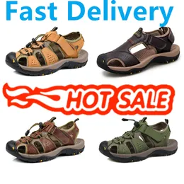 Designer Sandles pappa sandaler skrymmande utomhus sandal kalvskinn chunky sandles block heel glidplattform glider sandaler berömda designer kvinnor