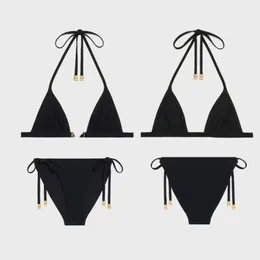Designer Mulheres Mulheres Bikini Designer Swimsuit Womens Moda Carta Biquíni Curto Sexy Swimwear Tanga Duas Peças Set Q8RE