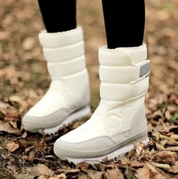 Samt Damen Plüsch dick warm wasserdicht rutschfest koreanische Version Schneestiefel Damen Baumwollschuhe Yakuda Sportschuhe DHgate Discount Sport Großhandel beliebt