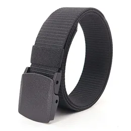 Utomhus Casual Belt Men's Quick Release Smooth Pom Billig svart nylonplastspänne Mäns casual polyesterbälte