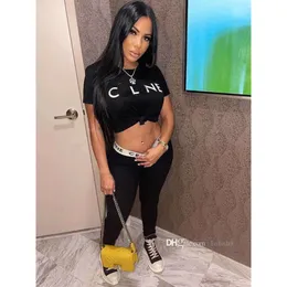 Designer Tracksuit Mulheres Esportes Dois Peça Set Carta Impressa Marca Matching Define Manga Curta Crop Top e Calças Festa Noite Roupas de Aniversário