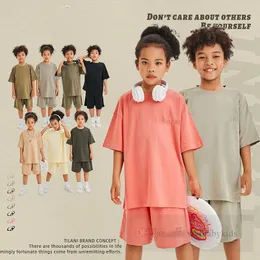 デザイナーキッズレター服セット男の子の女の子ショートパンツの短袖Tシャツ