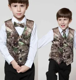 2019 Real Tree Camo Vest Cheap Boy039s Abbigliamento formale Custom Online Kids Formal Wedding Party Wear Camouflage VestBow5895961