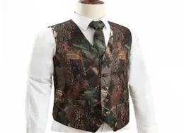 2022 Camo Men Groom Stests for Wedding Hunter Country Style نمط التمويه النمط المليء بالملابس سترة 2 قطعة مجموعة وربطة عناد MAD3946534