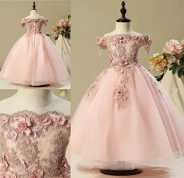 Vintage rosa fuera del hombro vestidos de niñas de flores apliques de encaje cuentas niños pequeños niños pequeños vestidos de desfile princesa primera comunión dr2209847