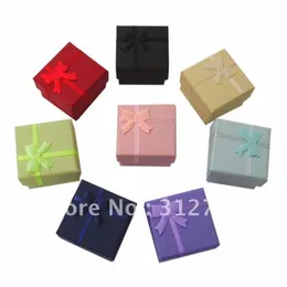 Всего-почтой Китая-НОВАЯ целая бумажная подарочная коробка для ювелирных изделий 4, 4, 3 см, больше цвета, коробка для колец, 144 шт., лот 204s