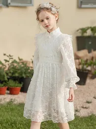 Mädchenkleider HoneyCherry Süßes Stickerei-Spitzenkleid für Mädchen, modischer Hochzeitsrock, Blume