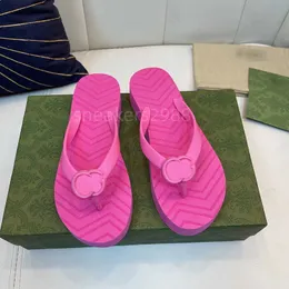 Kadınlar Chevron Thong Sandal Tasarımcı Slaytlar Flip Flop Moda Slaytları Dokulu Desenler Kauçuk Alt Plaj İzleme