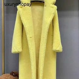 Designer Maxmaras Teddy Bear Casaco Mulheres Cashmere Casacos Lã Inverno 2024 Novo Comprimento Médio Com Capuz Pele Integrada Partículas Fleece Sheep Cut Loo