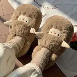 2024 Hemskor Söt djurkräm Vit Mocha Brown Slipper Kvinnor Fashion Fluffy Winter Warm Slippers Woman Cartoon Little Sheep House Roliga skor Storlek 36-41