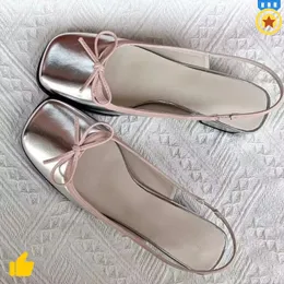 Professionella dansskor Bow Tie Flat Bottomed Soft Soled Dance Practice Shoes Classic Dance Performance Shoes Indoor Classroom Shoes