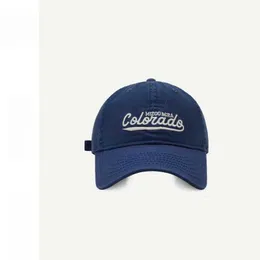 Designer Ball Caps Högkvalitativ koreansk version av trendiga varumärkesbrev broderade baseballmössa för män och kvinnor utomhus solskade hatt för par som avslöjar ansikte smal