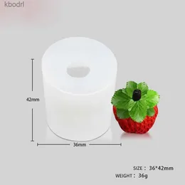 Zanaat Araçları Moule Fondan De Bougie Mum Kalıp 3D Çilek Simülasyonu Meyve Silikon Kalıp DIY Çikolata Pişirme Kalıpları El yapımı zanaat yq240115