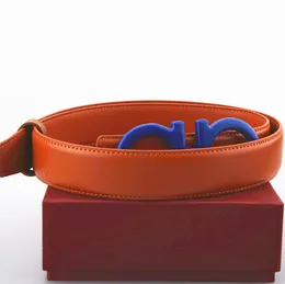 Designerbälten Mens Designer Belt Women Belt 3,8 cm breddbälten Stora lyxbälten Högkvalitativa kvinnliga bälten Casual äkta läder BB Simon Bälte Enkla bälten