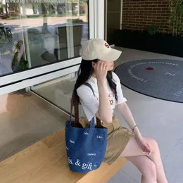 Abendtaschen Denim Bucket Bag Koreanischer Stil Einkaufsbrief Gedruckt Trend All-Match Schulter Sommer Ideal für lässige Handtasche