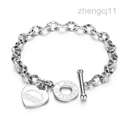 Pulseras de encanto Pulsera en forma de corazón Proverbios Colgante para mujeres Regalo Metal Marca Diseño Pulseras Moda Mujer Joyería de oro Regalos Q0603 6W75