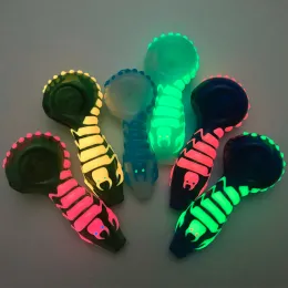 DHL Free Shipping Glow in the Dark Spoon Pipes Animal Glass Pipes Tobacco Hand Pipe Smoking Pipe Oil Burners Pipes 4 Styles BJ