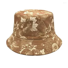 Berets Four Seasons Bawełniany kreskówkowy druk kubełkowy Kapelusz Fisherman Outdoor Travel Sun Cap dla mężczyzn i kobiet 245