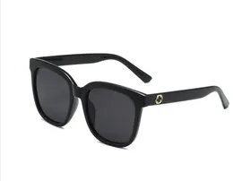 Mens Designer sunglasses Fashion Lady Sun Glasses for women Classic Million Luxury Eyewear MixColor Optional Lis V signature gafas el sol de mujer0034