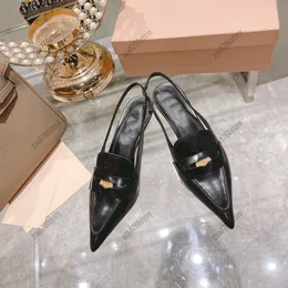 Famous Women Low Heel Shoes Famous High Heels Gold Coin Style Color Clash Leather Women Shoes Pointed Toe Middle Heel Business Banquet