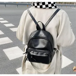 Рюкзак женщина 2022 Новая модная мода дикая крупная мощность мамочка досуга рюкзак для студентов колледжа для студентов Travel Bag260k