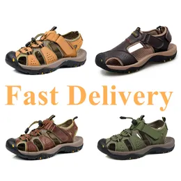 Shoes designer women calf dad summer sandal quilting designer vest apartment with low heel wedge diamond buckle sandal ankle beach shoe