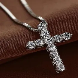 NYTT Fashion Cross Necklace Accessory Ture 925 Sterling Silver Women Crystal CZ Pendants Necklace Jewelry262n