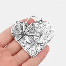 Pendant Necklaces 2Pcs Tibetan Silver Large Hammered Heart Love Carved Sun Flower Charms With Bail For DIY Necklace Jewelry Making