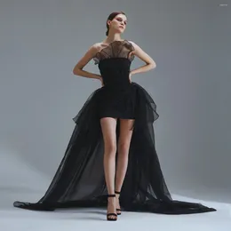 Sıradan Elbiseler Şık Siyah Yüksek Düşük Resmi Elbise 2024 Prom Piled Tül Strapless Elegant Parti Özel Yapımı Vestidos Para Mujer