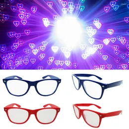 Güneş gözlükleri kalp efekti gözlükleri, ışık değişimini geceleri kalp şeklinde izlemek için özel efektleri sever