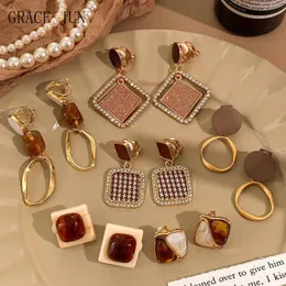 Orecchini sul retro GRACE JUN Vintage color oro con pietra e strass a clip senza polsino forato, gioielli per orecchie ipoallergenici