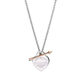 Collana Tiff Designer Donna Ciondolo di qualità originale Nuovo S925 Argento Cuore Freccia Collana con ciondolo in oro rosa Gioielli popolari per uomini e donne