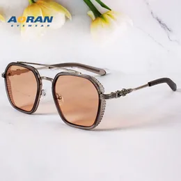 2024 Designer de luxe CH Lunettes de soleil pour femmes Chromes Lunettes Cadres Hommes Nouveau Plat Mâle Femelle Myopie Lentille Coeur Lunettes Cadre Dames Lunettes Unisexes U1OR