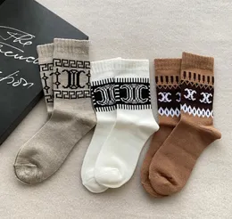 Designer Knit Short Socks Stockings For Women Fashion Autumn Winter Ladies Girls streetwear Hosiery Sports Letter Printed Sock Stocking Dropship