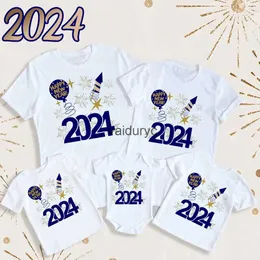 Family Matching Outfits Hello 2024 Family Matng Clothes Happy New Year Dad Mom Boys Girls Shirt Baby Bodysuit T-shirt Holiday Party Family Outfit Topvaiduryc