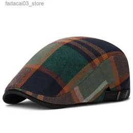 Bollmössor 2023 Nya män BERET CAP AUTMN Vinter British Vintage Newsboy Hats for Women Painter Peaked Caps Fashion Casual Plaid Boina Hombre Q240116