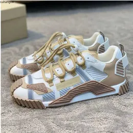 2024 Fashion Designer Mesh Men Women Sneakers Outdoor Sport Running Shoes Comfortabele Man Luxury Mixed Colors Casual Shoes hvy144754