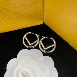18K Gold F Letters Letters Circle Designer Kolczyki dla kobiet luksusowe chińskie kolczyki pierścionki ucha urok biżuteria marka oryginalne opakowanie pudełka