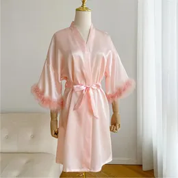 Kadın pijama kadın tüy kollu saten kimono gelin cüppeler pembe cüppe pijamaları bornoz gecelik gelin giyinme nightwear