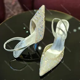 Sandallar Ünlü Tasarımcılar Kadın Moda Rhinestone Terlik Altın Metal Topuk Kadın Ayakkabı 9.0cm Yüksek Heal Sırt Strap Sandal 35-42